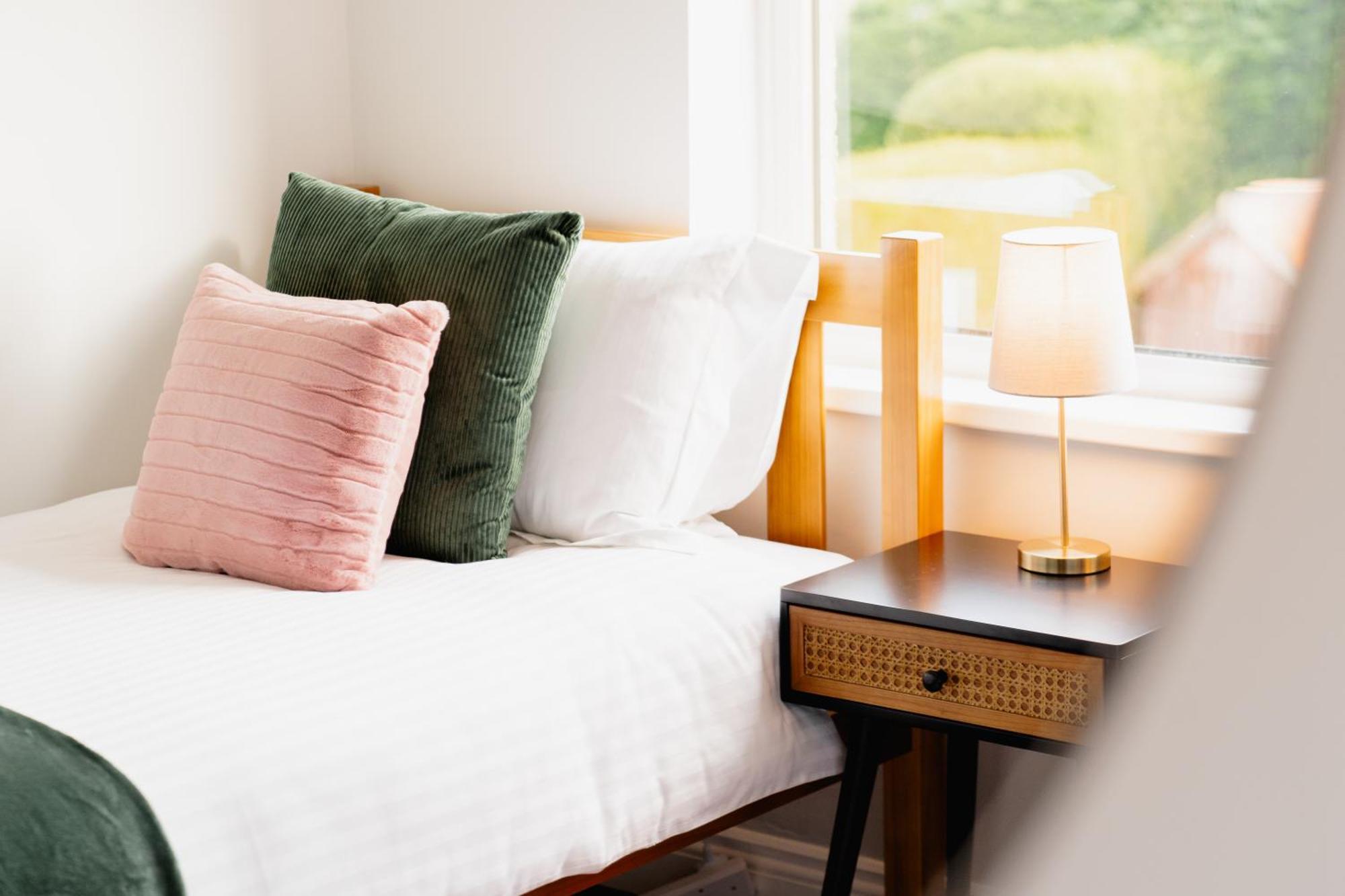 Bowling Terrace By Above Rubies - Stylish, 3 Bedroom, Pet Friendly House In Skipton Buitenkant foto